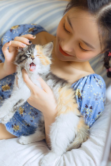 久久无码人妻一区二区三区